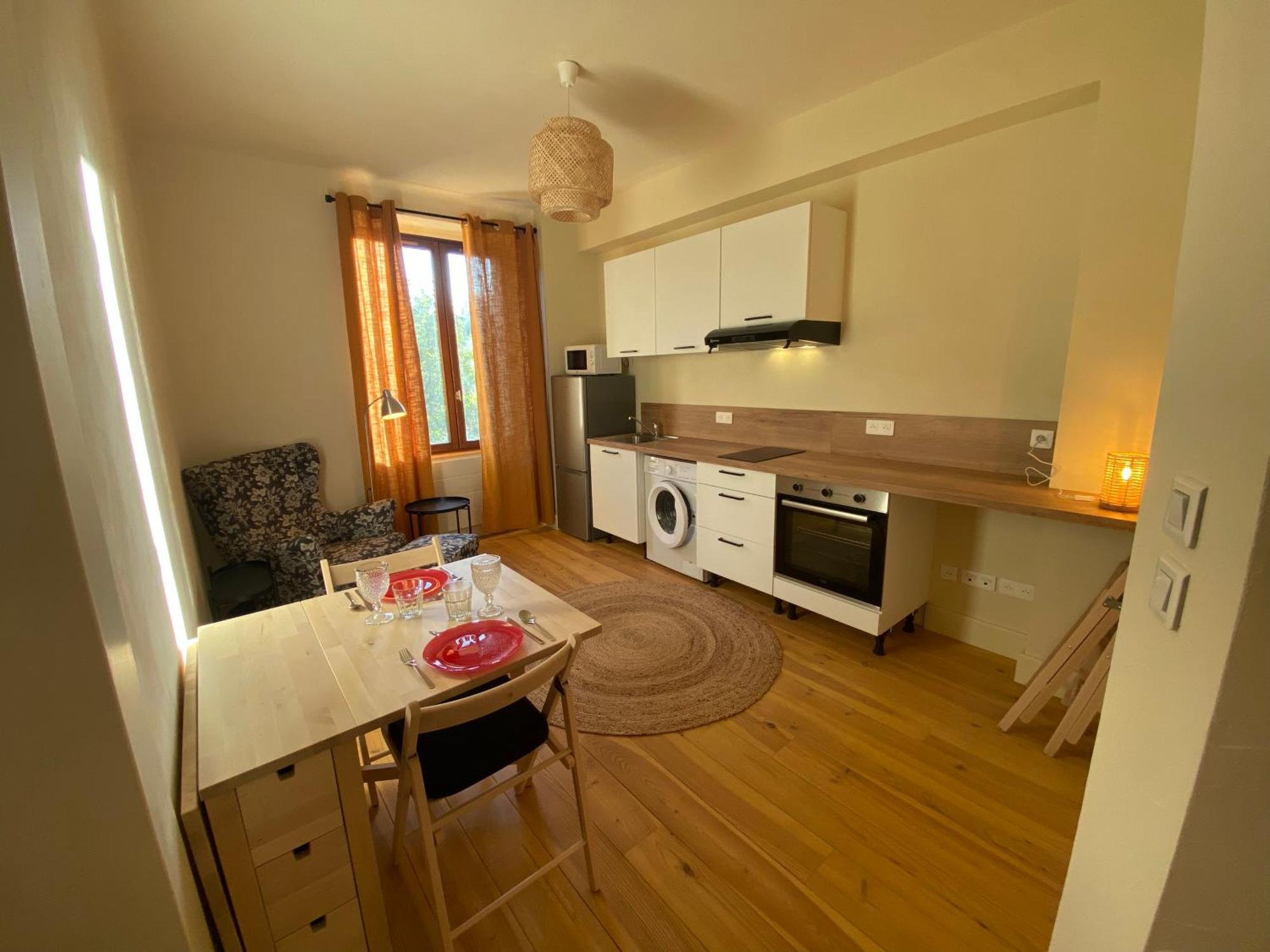 T2 Cocon Avec Balcon Et Parking Appartement La Roche-sur-Foron Buitenkant foto