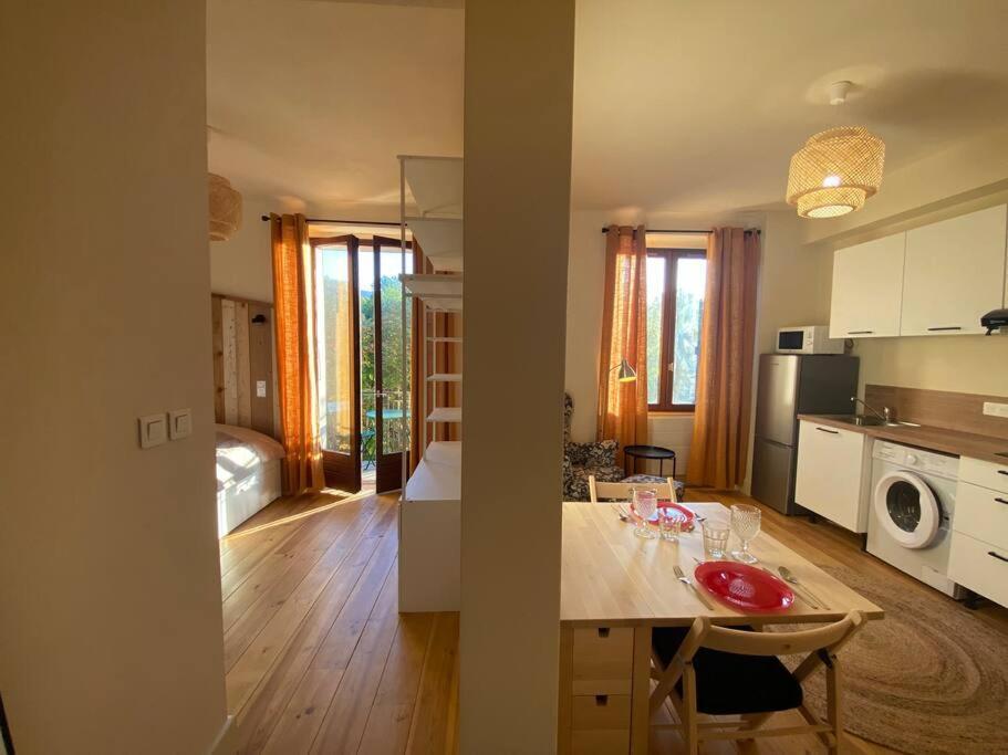 T2 Cocon Avec Balcon Et Parking Appartement La Roche-sur-Foron Buitenkant foto